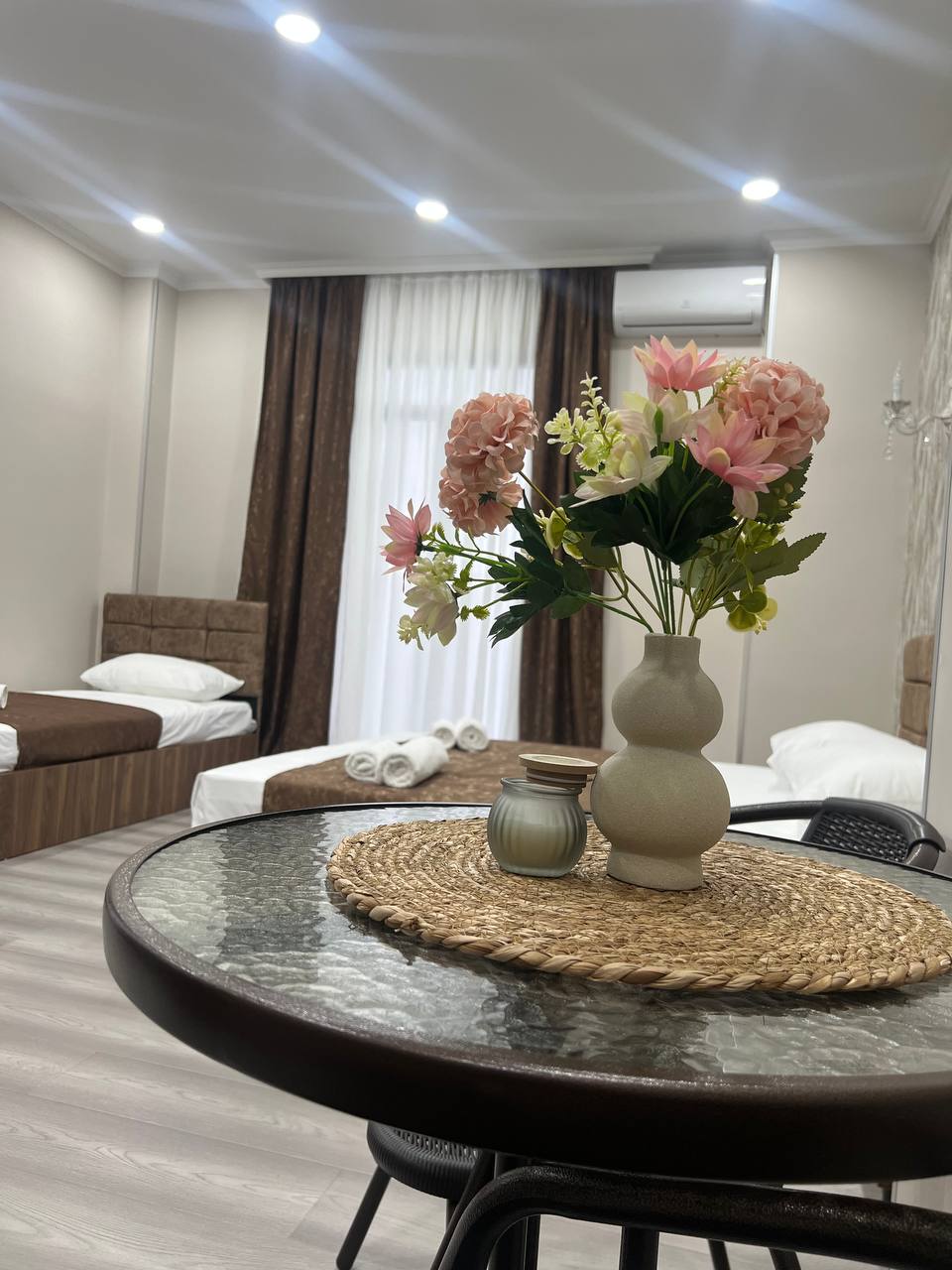 Triple Room – 001