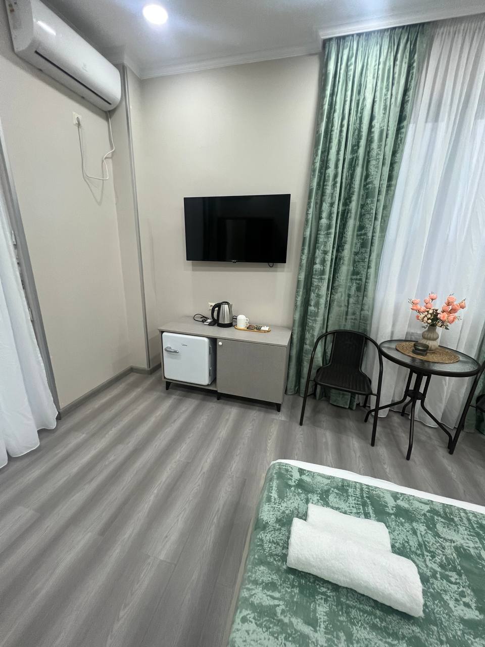 Triple Room – 002