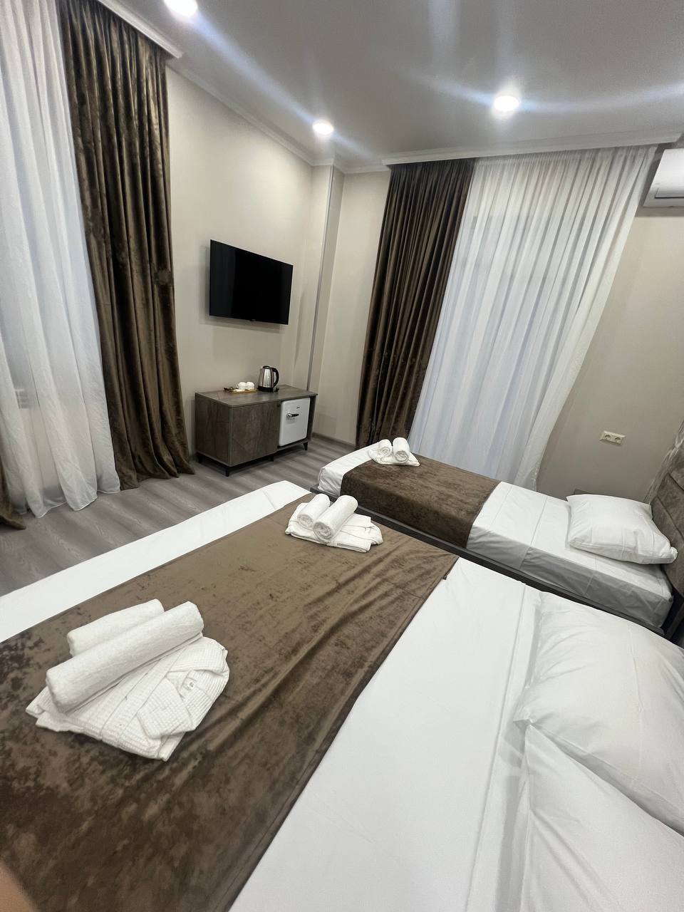 Triple Room – 004