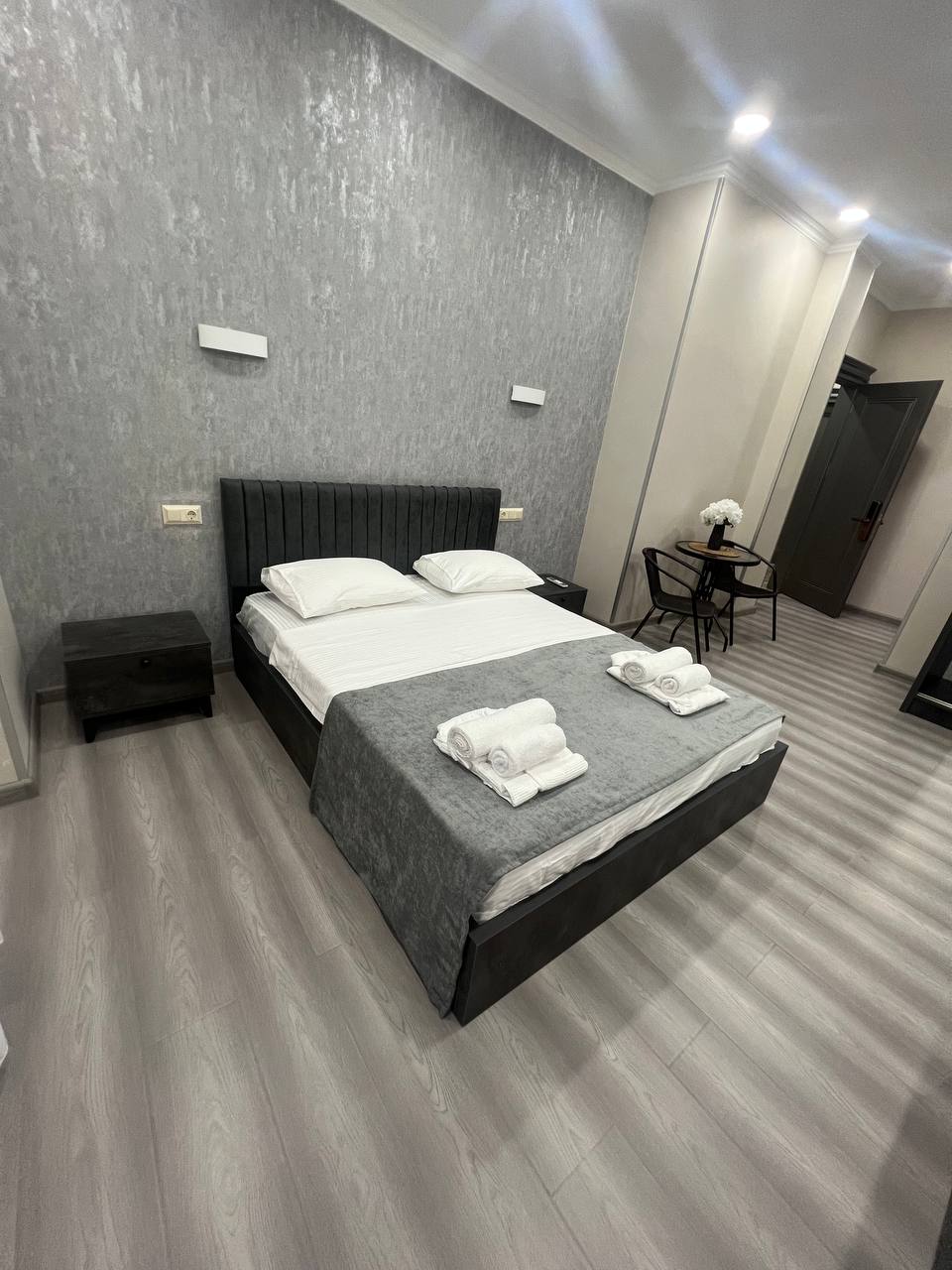 Triple Room – 006