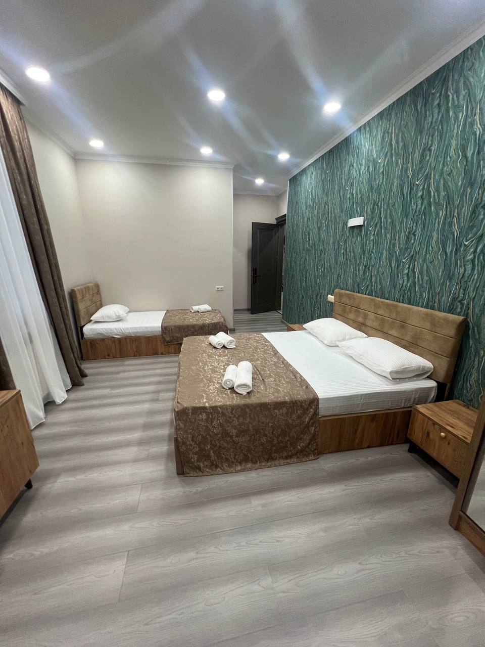 Triple Room – 007