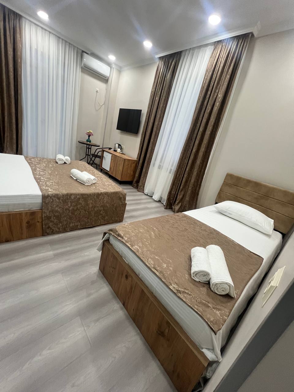 Triple Room – 007