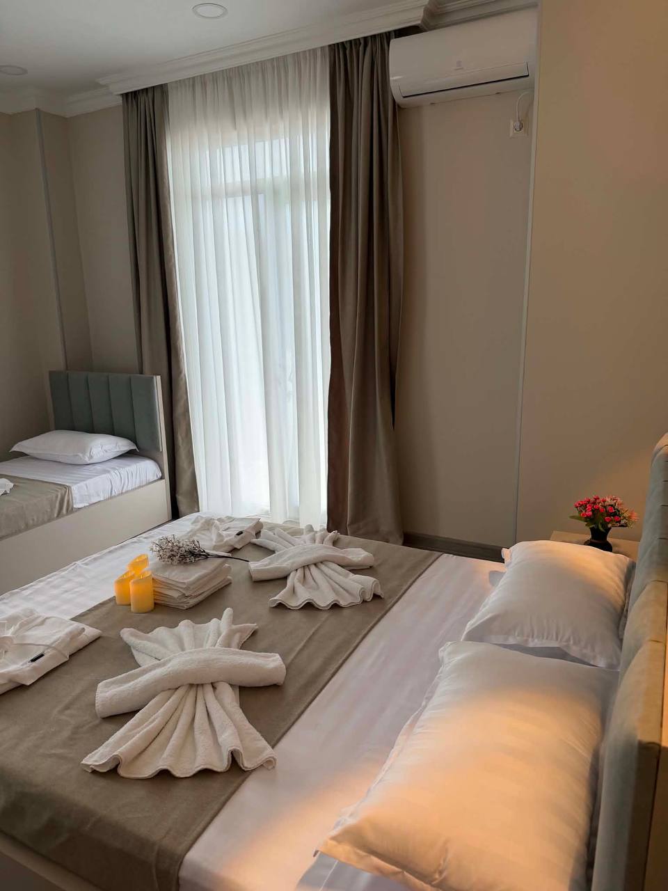 Triple Room – 011
